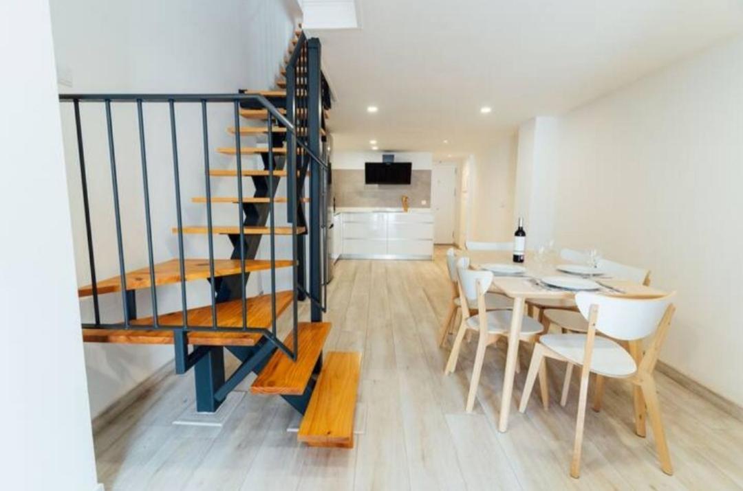 Appartement Refugio Vanguardista En Calle Feria Sevilla