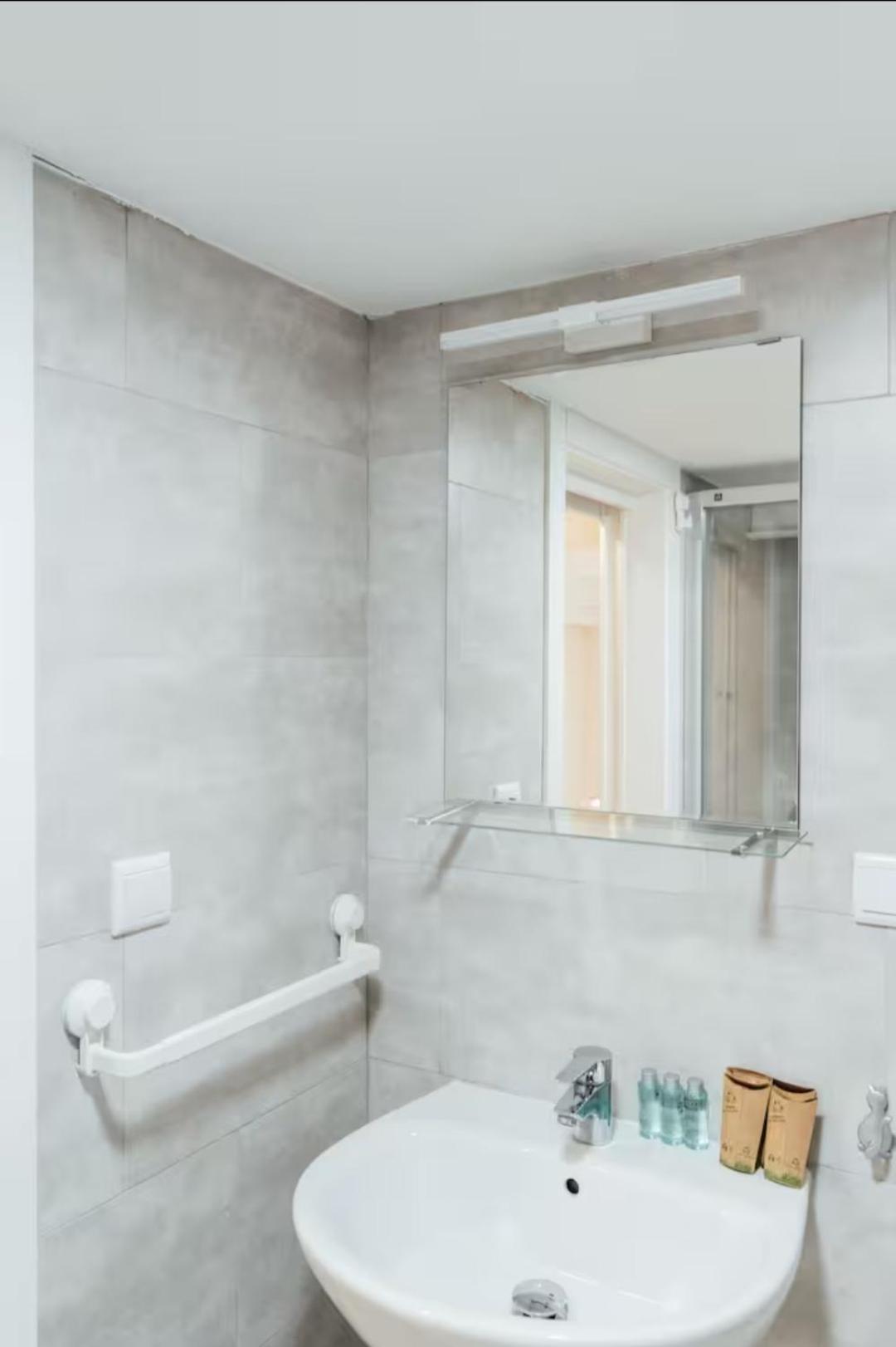 Appartement Refugio Vanguardista En Calle Feria Sevilla