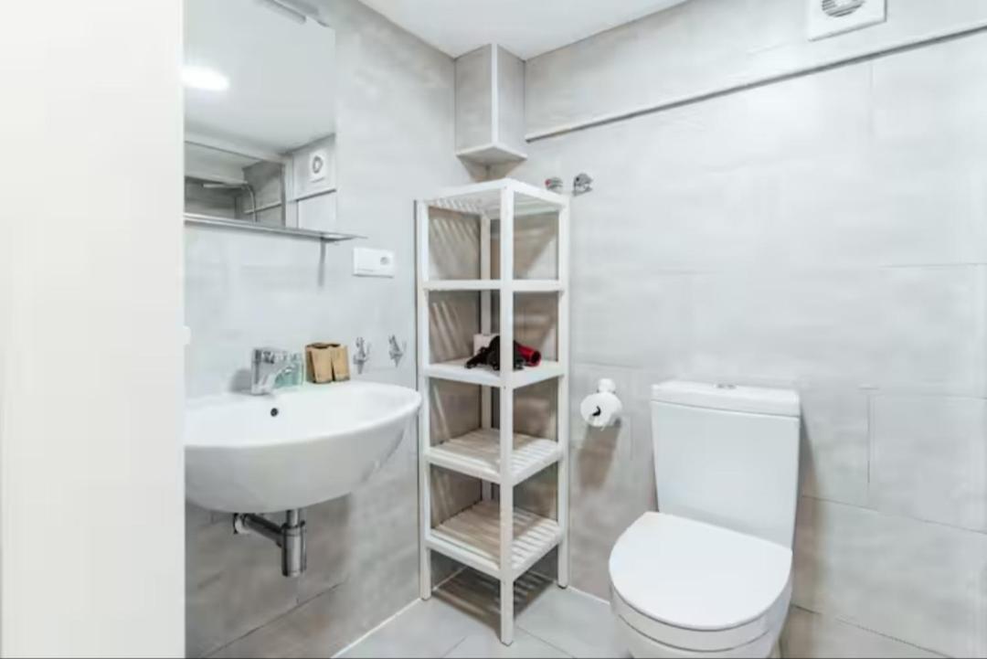 Appartement Refugio Vanguardista En Calle Feria Sevilla